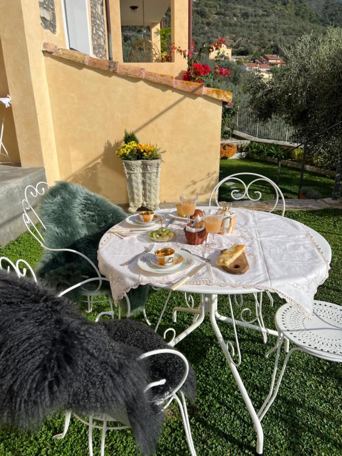 Le Merline Farm stay Arnasco