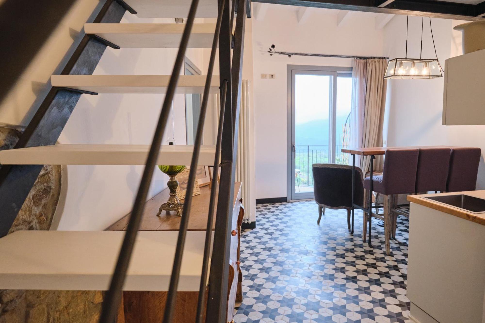 Le Merline Farm stay